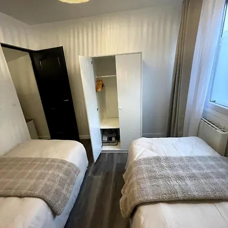 Apartment 1 En Centre