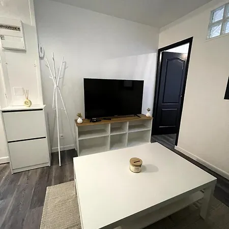 Apartment 1 En Centre